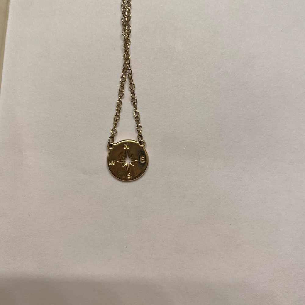 Minimalist Gold Necklace with Dainty Chain
